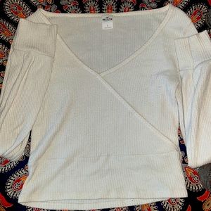 Hollister, large, white cropped long sleeve, v neck